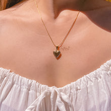 Load image into Gallery viewer, Mini Heart Locket
