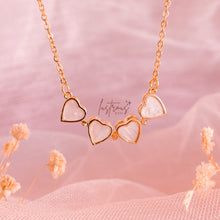 Load image into Gallery viewer, Four-leaf clover necklace
