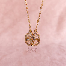 Load image into Gallery viewer, Two-way clover necklace
