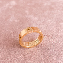 Load image into Gallery viewer, Gold Cartier Inspired Ring
