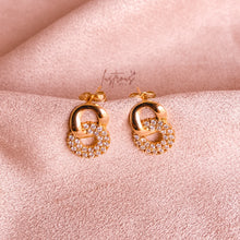 Load image into Gallery viewer, Ivana luxe earrings
